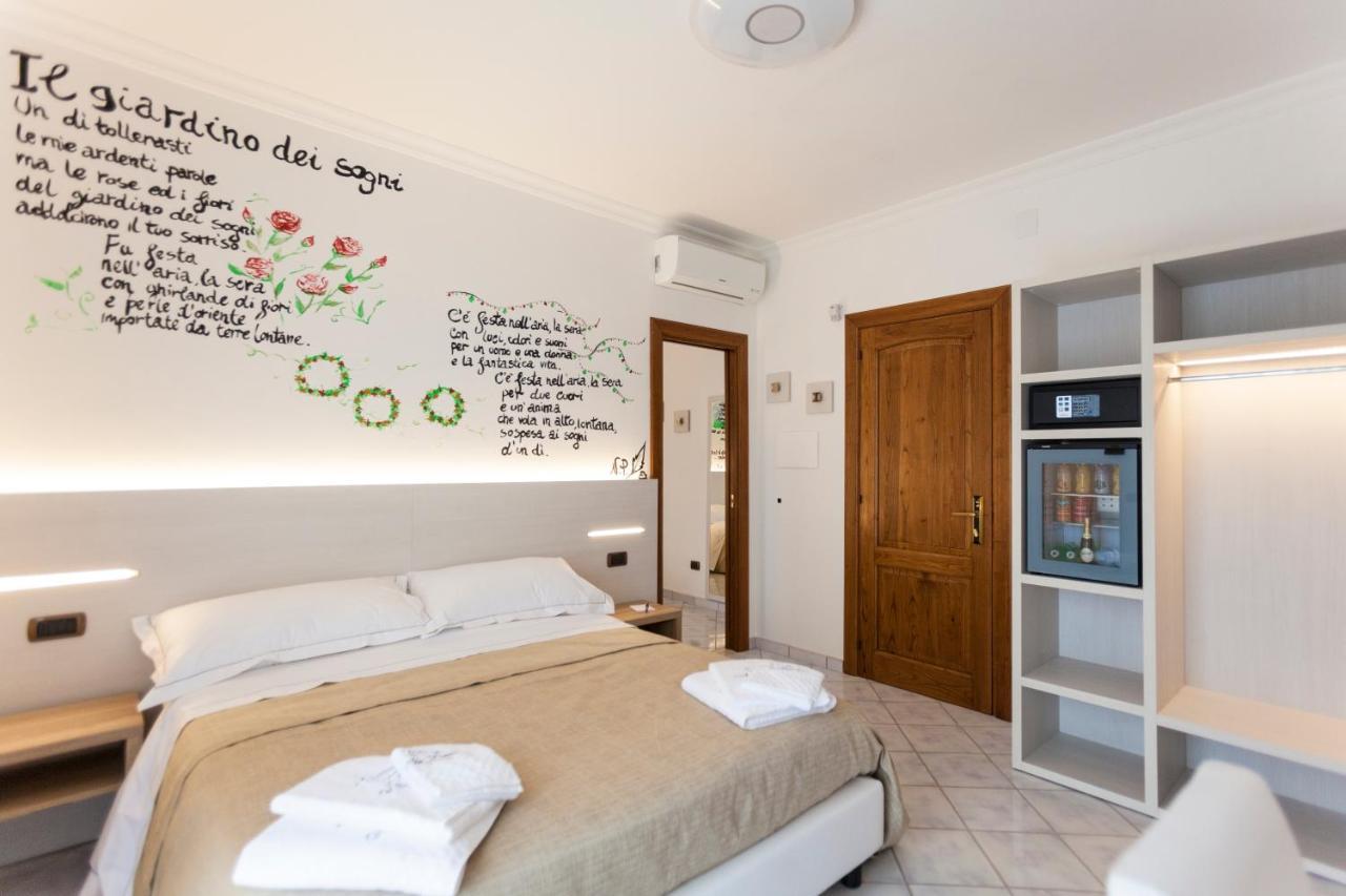 Na' Poesia B&B Di Charme SantʼAgata deʼ Goti Exteriör bild