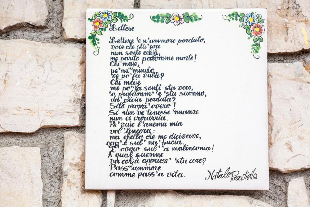 Na' Poesia B&B Di Charme SantʼAgata deʼ Goti Exteriör bild